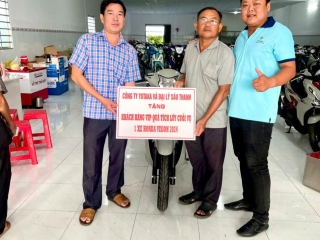 Công ty Yutaka và đại lý Sáu Thanh tặng quà khách hàng vip