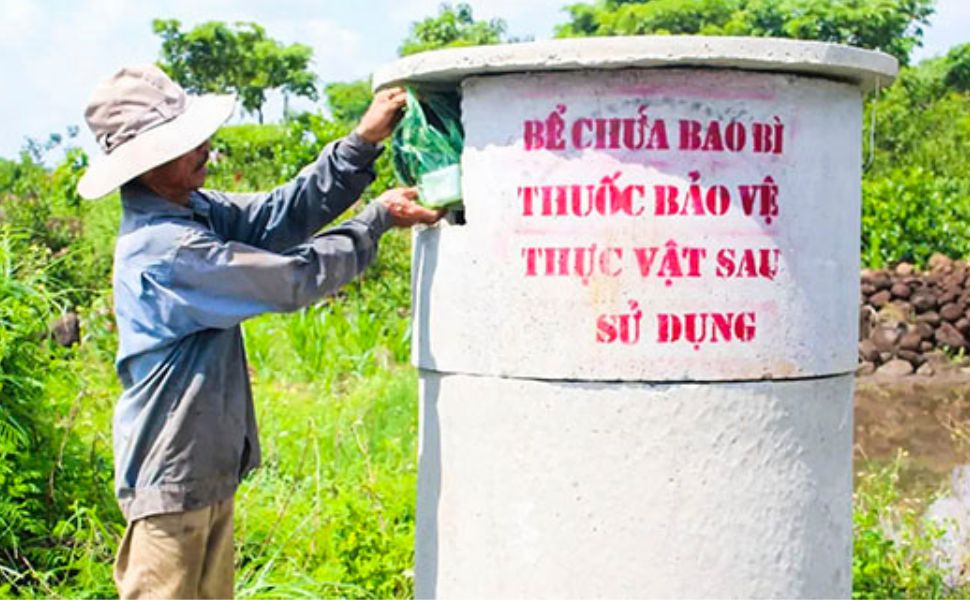 Thu gom vỏ bao thuốc đã sử dụng